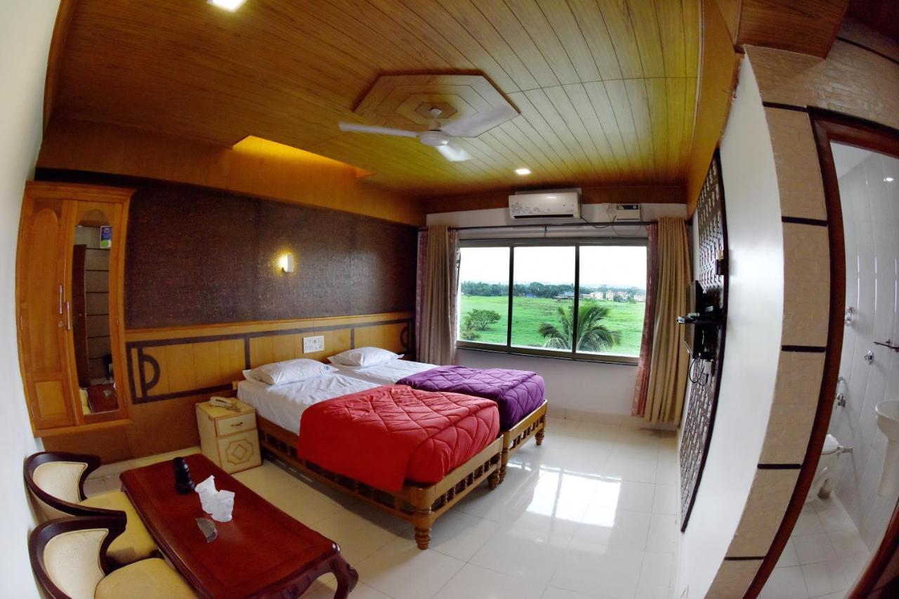Hotel Sharada International 乌杜皮 外观 照片