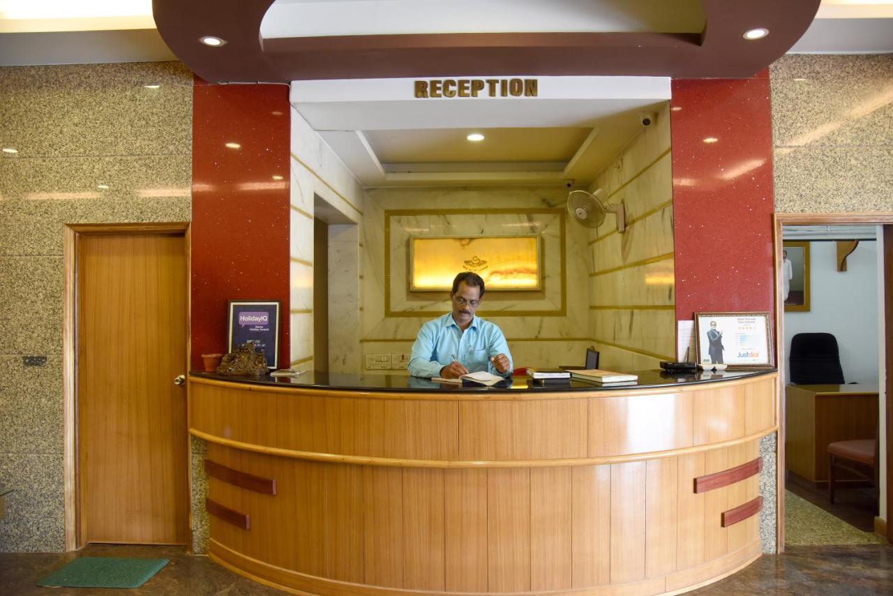 Hotel Sharada International 乌杜皮 外观 照片