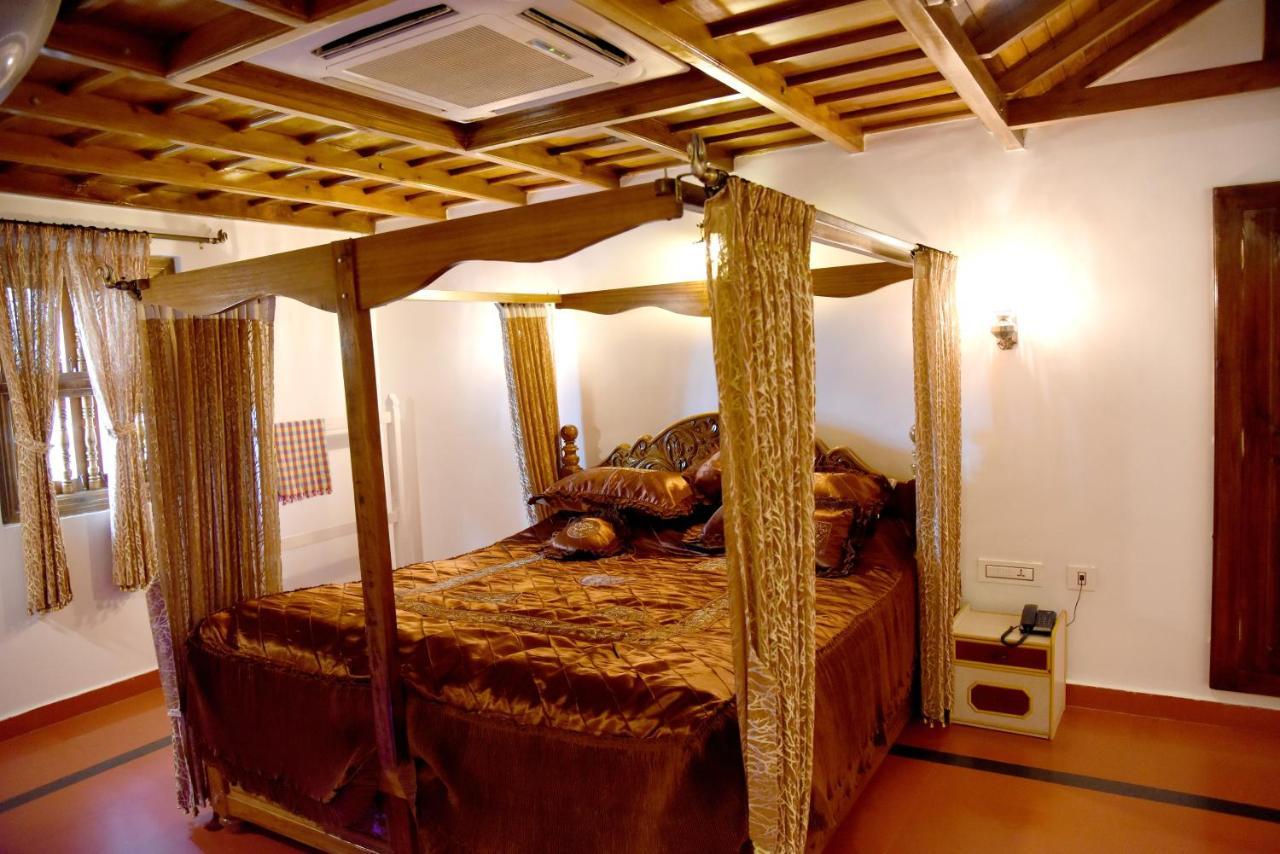 Hotel Sharada International 乌杜皮 外观 照片