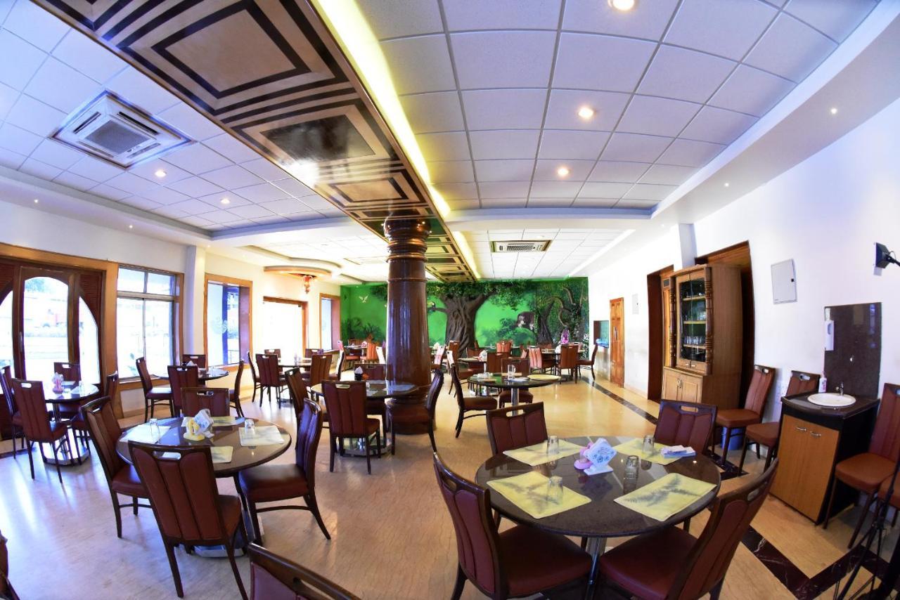 Hotel Sharada International 乌杜皮 外观 照片